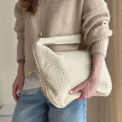 Zemvia |  Oversized
